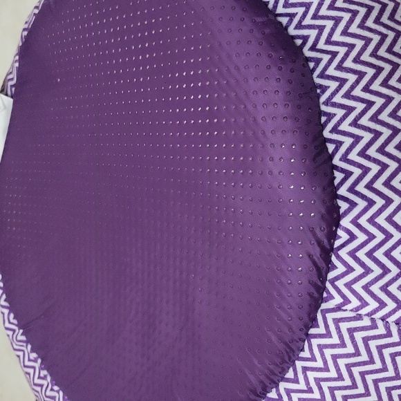 Brand New MARTHA STUART CAT ROUND BOLSTER BED - Picture 4 of 6